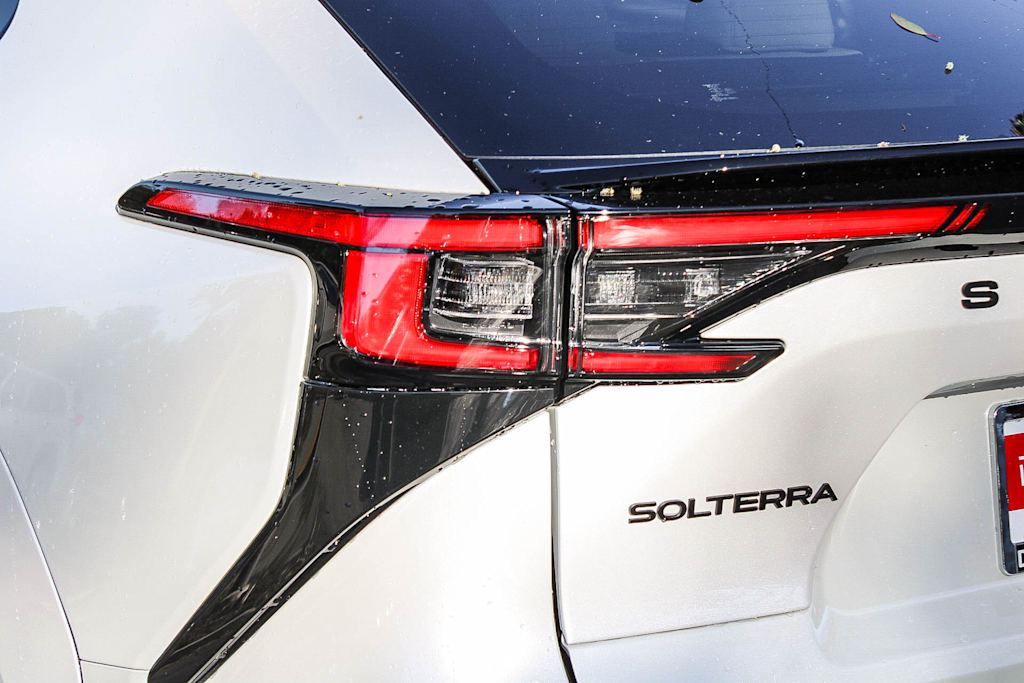 Thumbnail: 2026 Subaru Solterra - 18