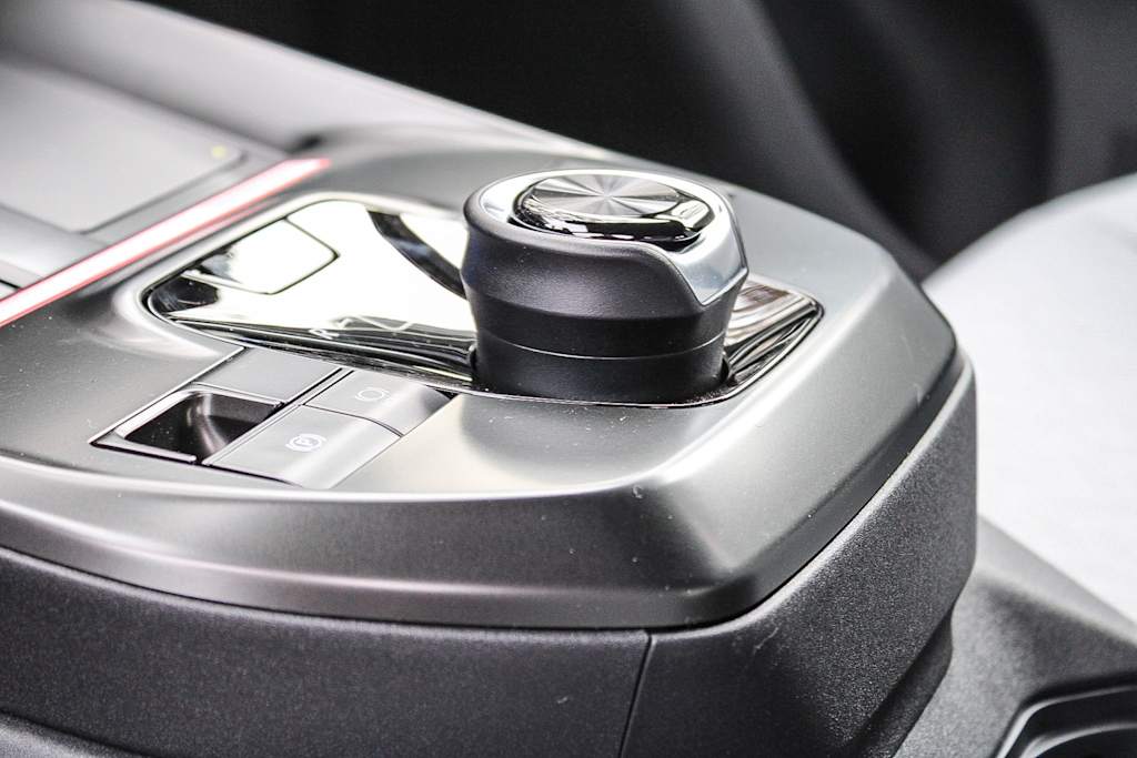 Thumbnail: 2026 Subaru Solterra - 23