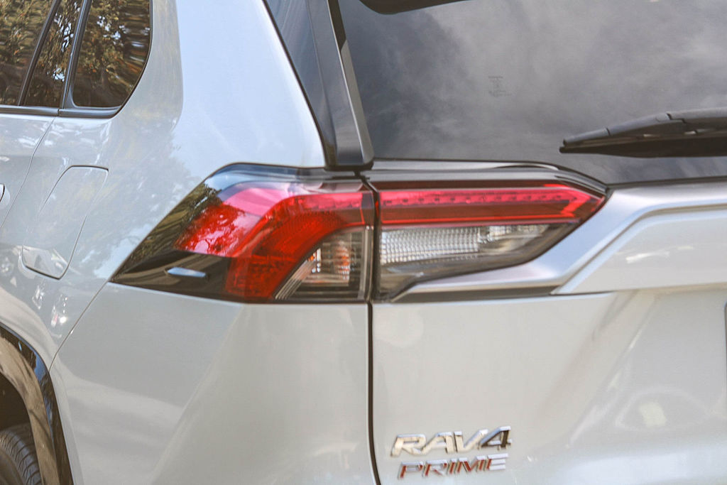 Thumbnail: 2024 Toyota RAV4 - 18