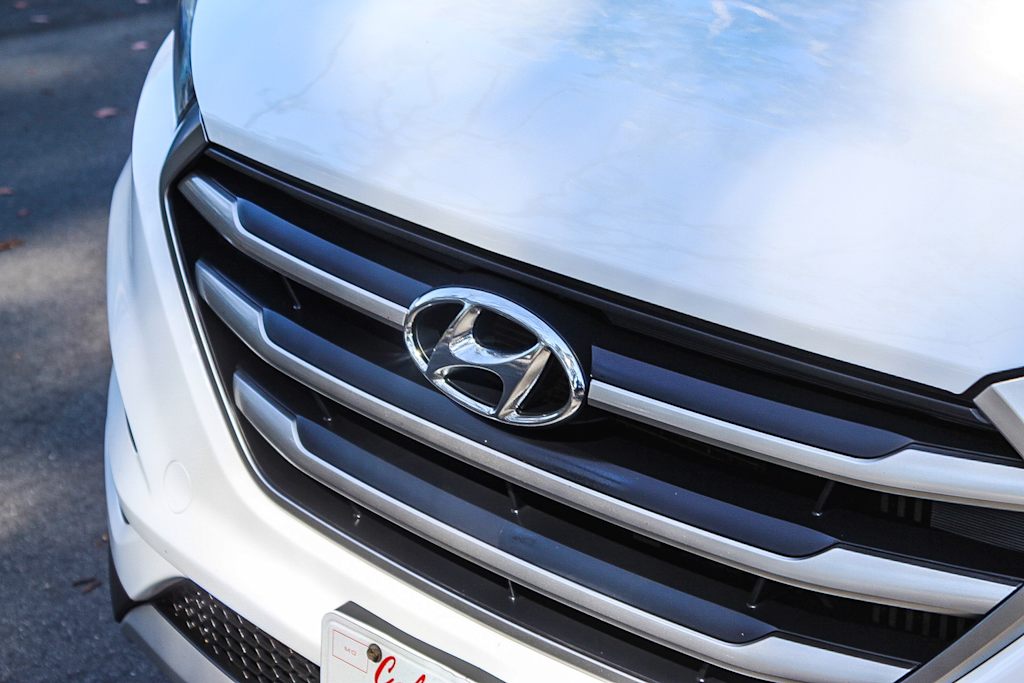 Thumbnail: 2017 Hyundai Tucson - 6