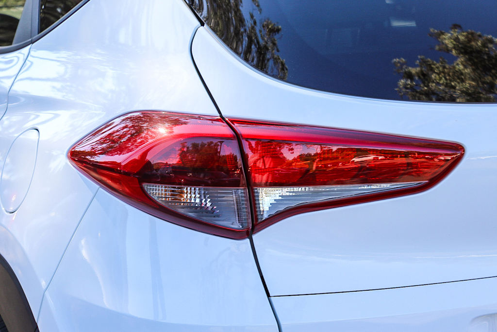 Thumbnail: 2017 Hyundai Tucson - 20