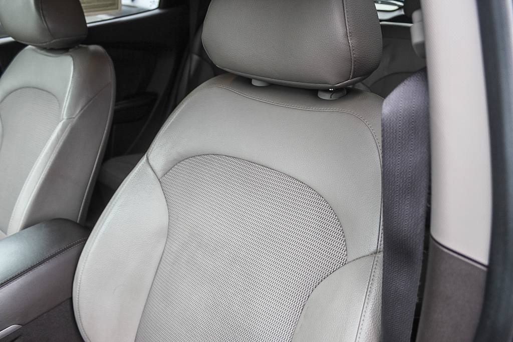 Thumbnail: 2015 Hyundai Tucson - 11