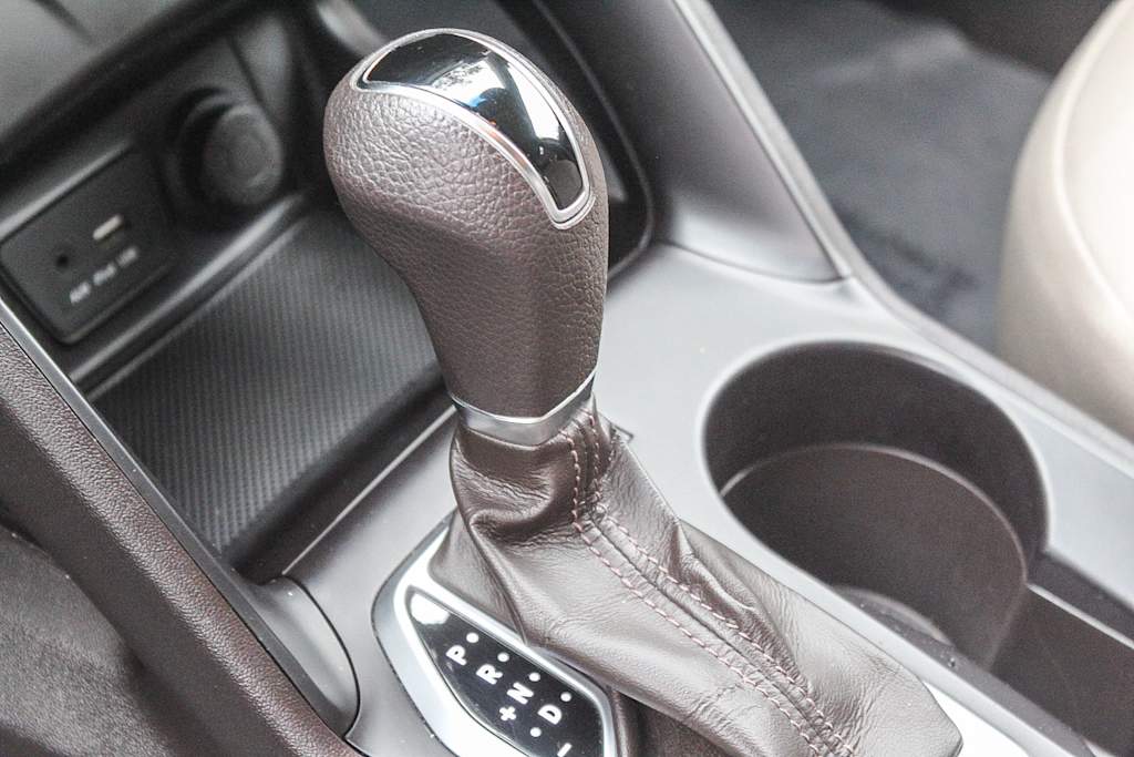 Thumbnail: 2015 Hyundai Tucson - 14