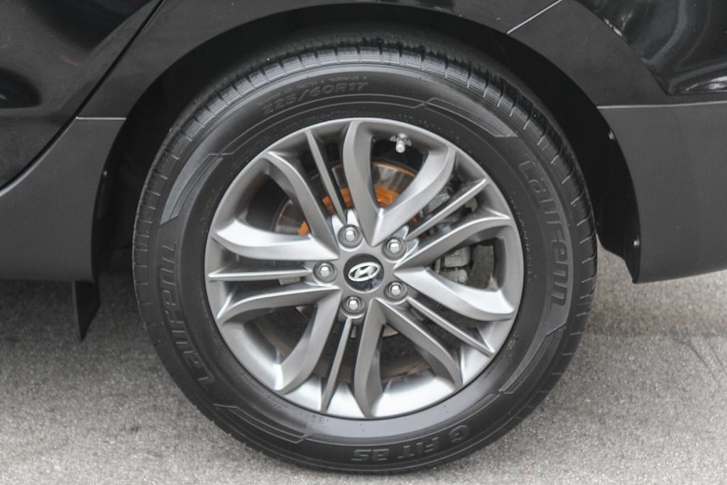 Thumbnail: 2015 Hyundai Tucson - 22