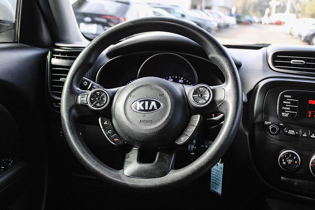 Thumbnail: 2016 Kia Soul - 9