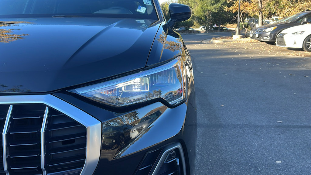 2022 Audi Q3 Premium 23