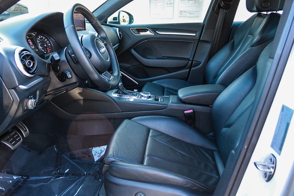 Thumbnail: 2015 Audi A3 - 11