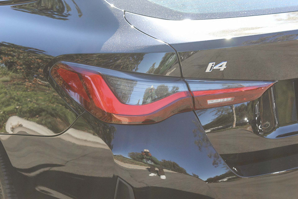 Thumbnail: 2023 BMW i4 - 21