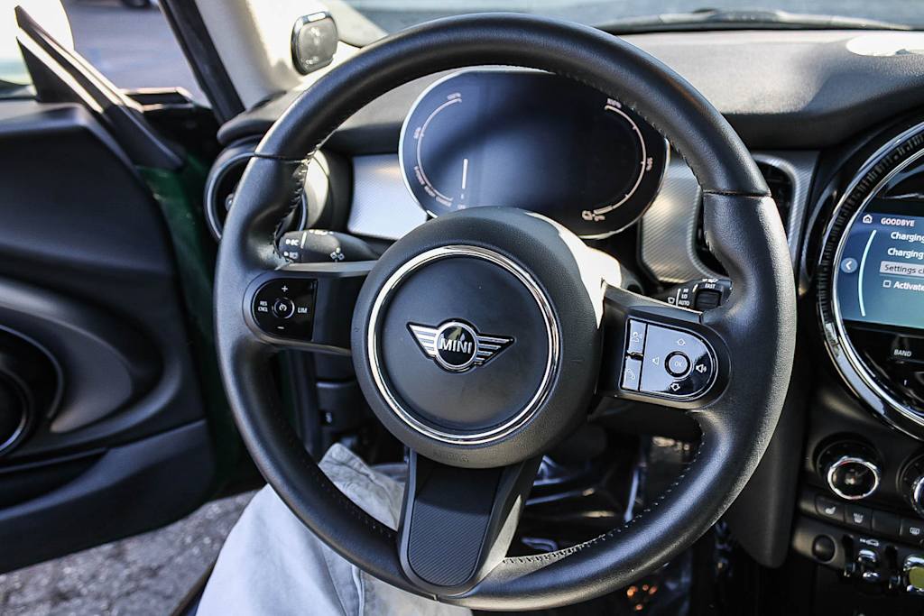 Thumbnail: 2023 MINI Cooper - 9