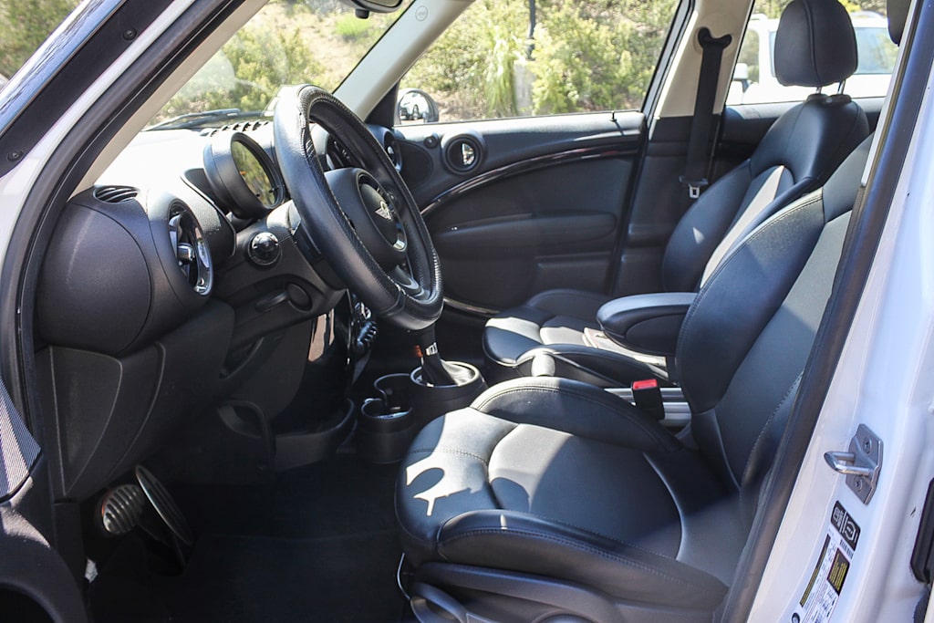 2015 MINI Cooper Countryman S 9