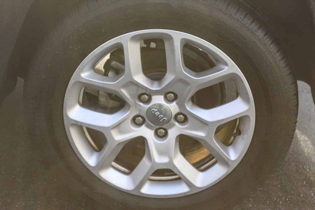 Thumbnail: 2016 Jeep Renegade - 22