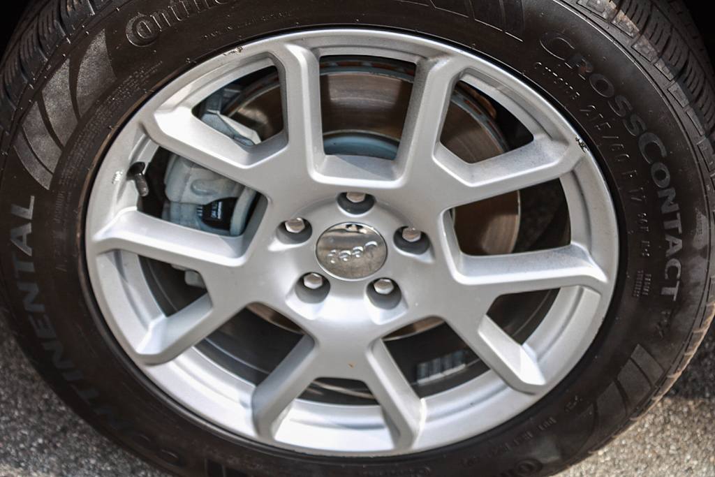 Thumbnail: 2021 Jeep Renegade - 7