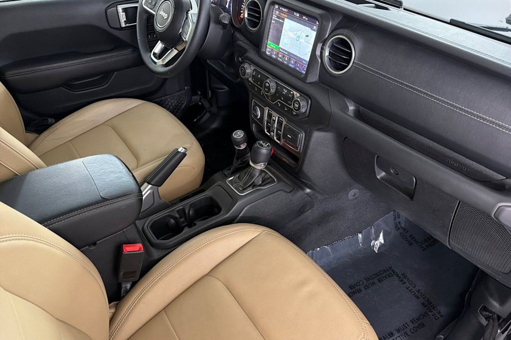 Thumbnail: 2018 Jeep Wrangler - 12