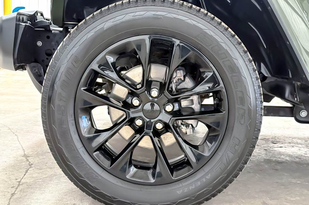 Thumbnail: 2023 Jeep Wrangler - 8