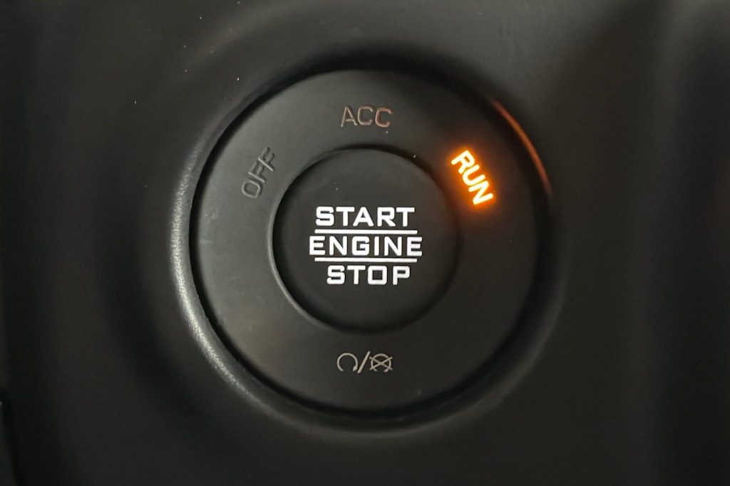 Thumbnail: 2023 Jeep Wrangler - 25