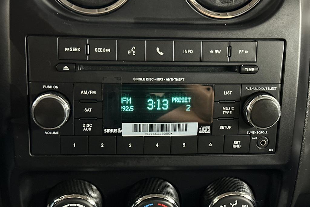 Thumbnail: 2014 Jeep Patriot - 12
