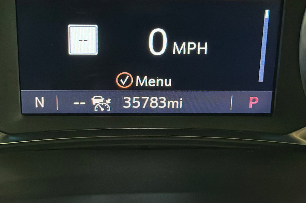 Thumbnail: 2023 Chevrolet Traverse - 29