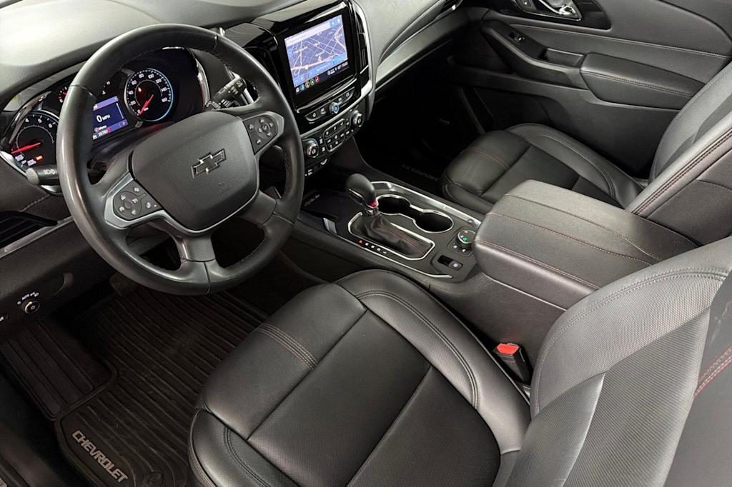 Thumbnail: 2023 Chevrolet Traverse - 9