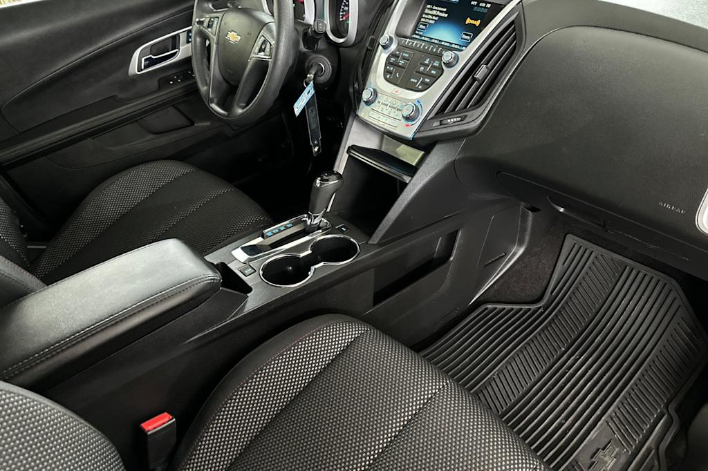Thumbnail: 2016 Chevrolet Equinox - 9