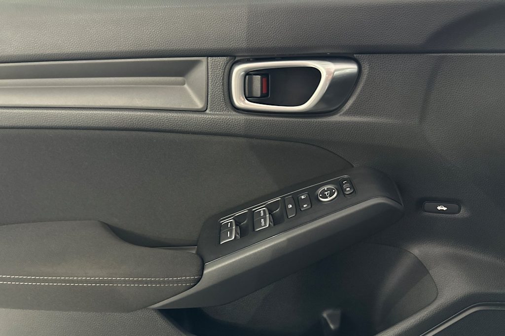 Thumbnail: 2023 Honda Civic - 20