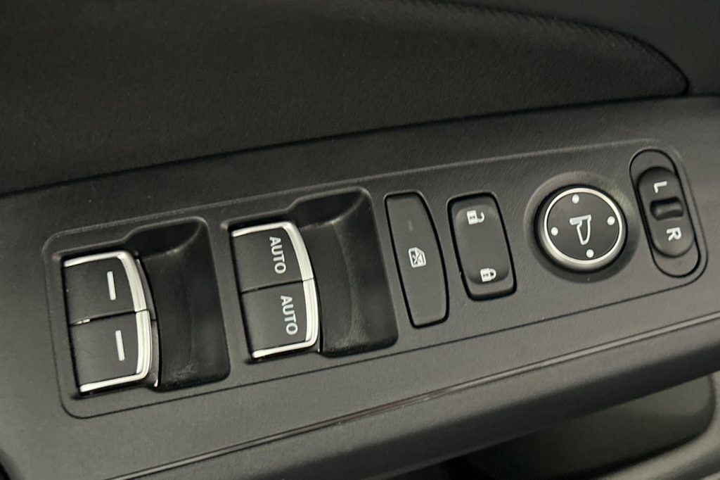 Thumbnail: 2023 Honda Civic - 21