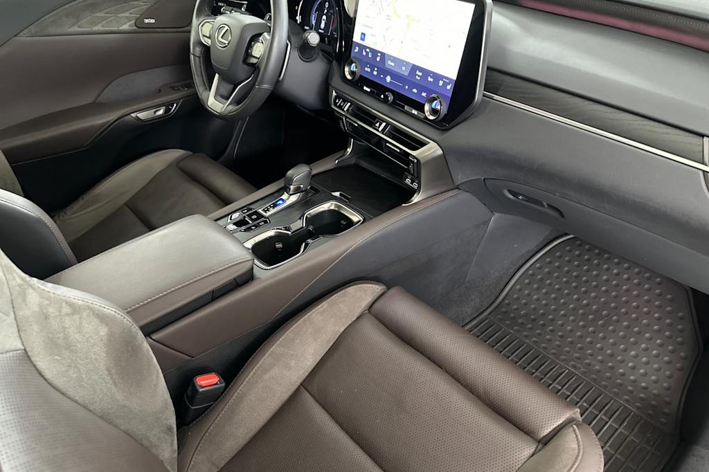 Thumbnail: 2024 Lexus RX - 9