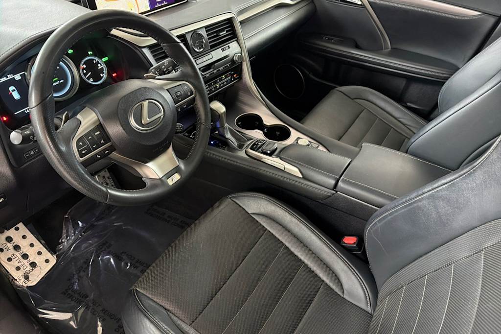 Thumbnail: 2019 Lexus RX - 9