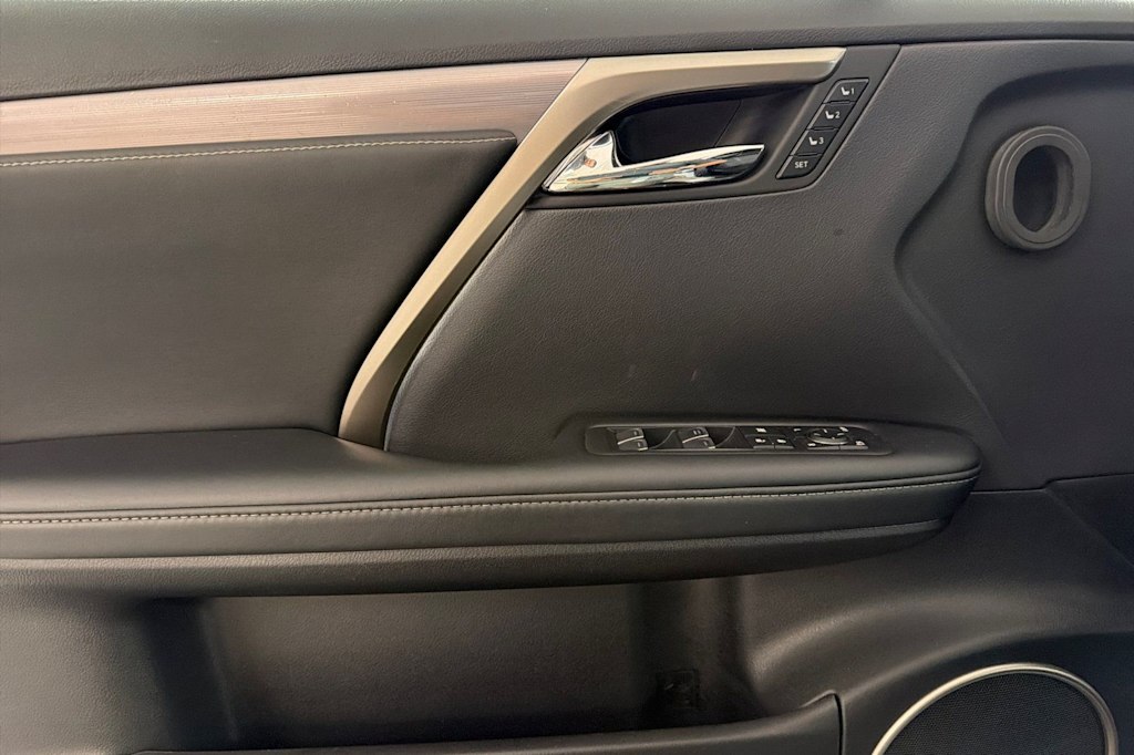 Thumbnail: 2019 Lexus RX - 21