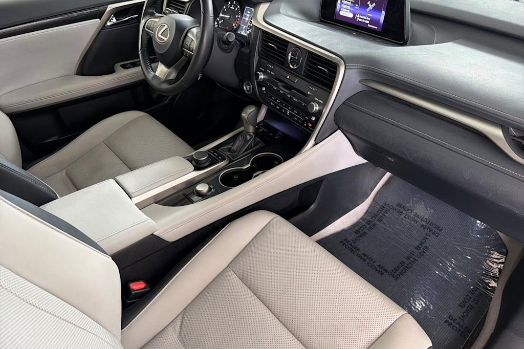 Thumbnail: 2017 Lexus RX - 12