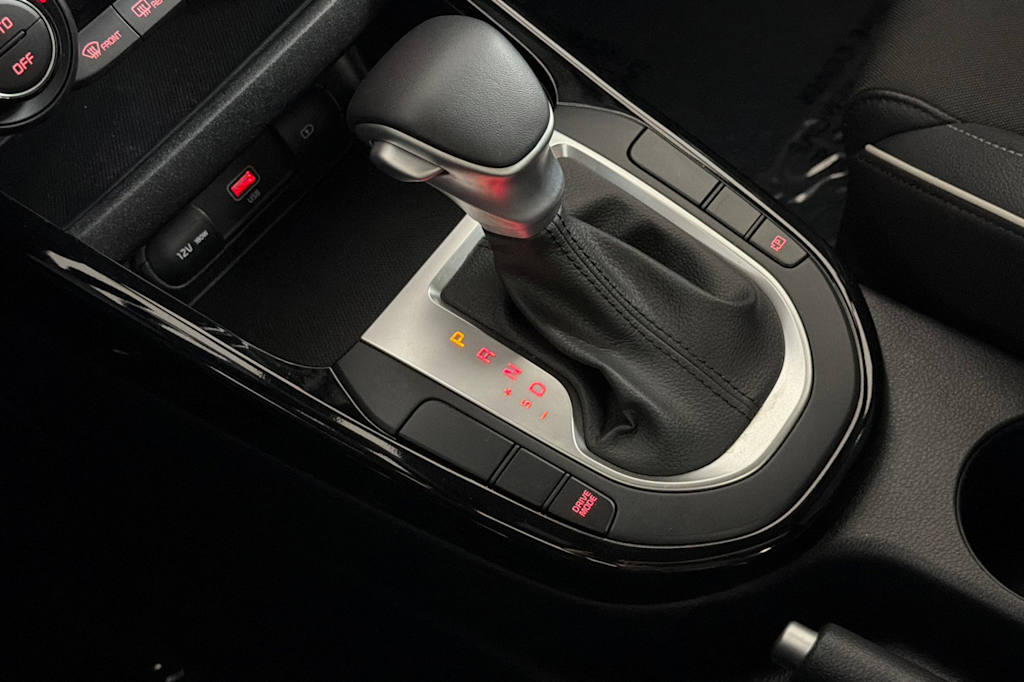 Thumbnail: 2023 Kia Forte - 14