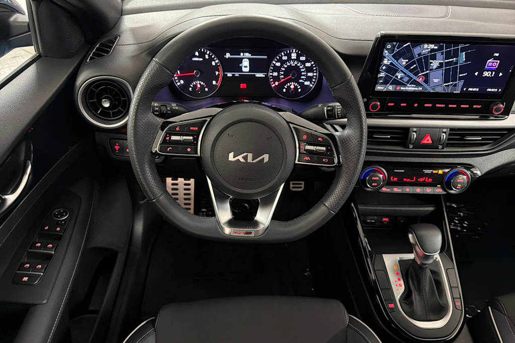 Thumbnail: 2023 Kia Forte - 11
