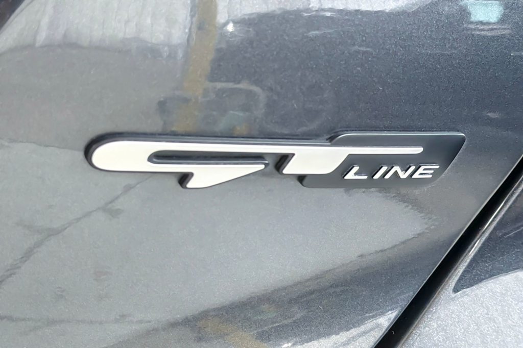Thumbnail: 2023 Kia Forte - 7