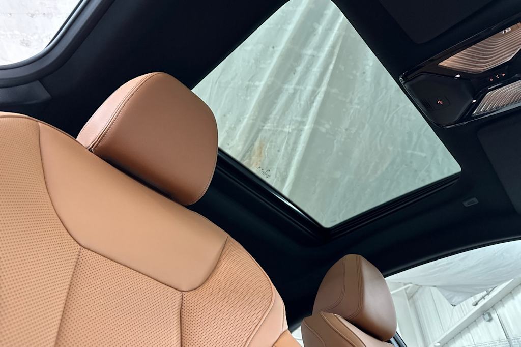 Thumbnail: 2025 BMW 2 Series - 23