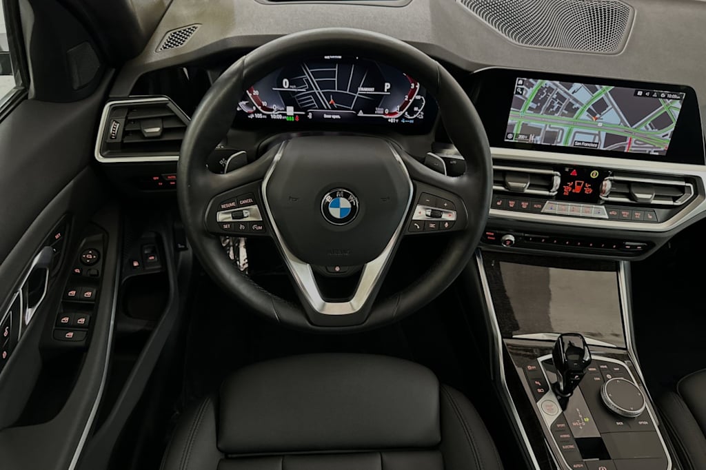 2021 BMW 3 Series 330e 10