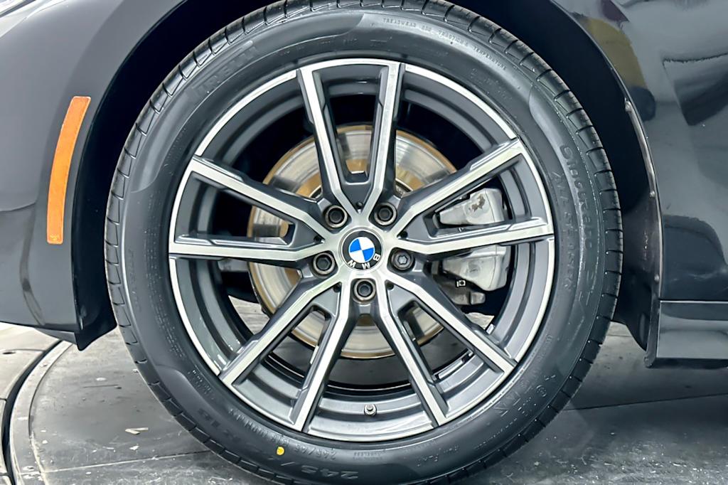 Thumbnail: 2022 BMW 3 Series - 8