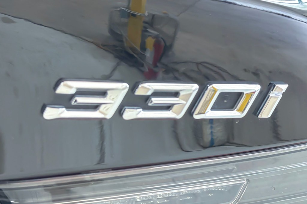 Thumbnail: 2021 BMW 3 Series - 7