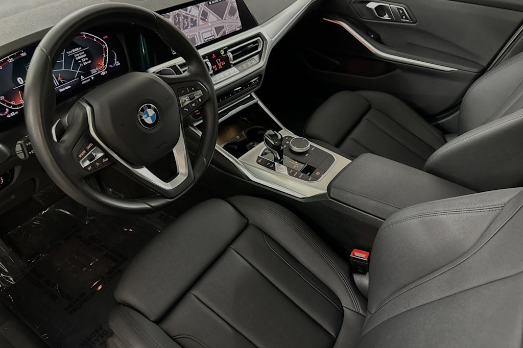 2021 BMW 3 Series 330xi 9