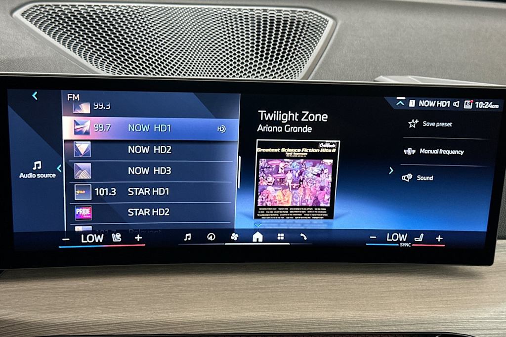 Thumbnail: 2025 BMW 3 Series - 13