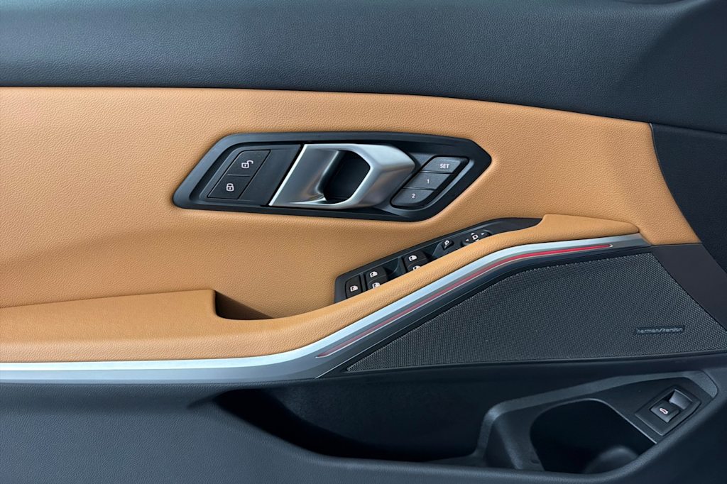 Thumbnail: 2026 BMW 3 Series - 21