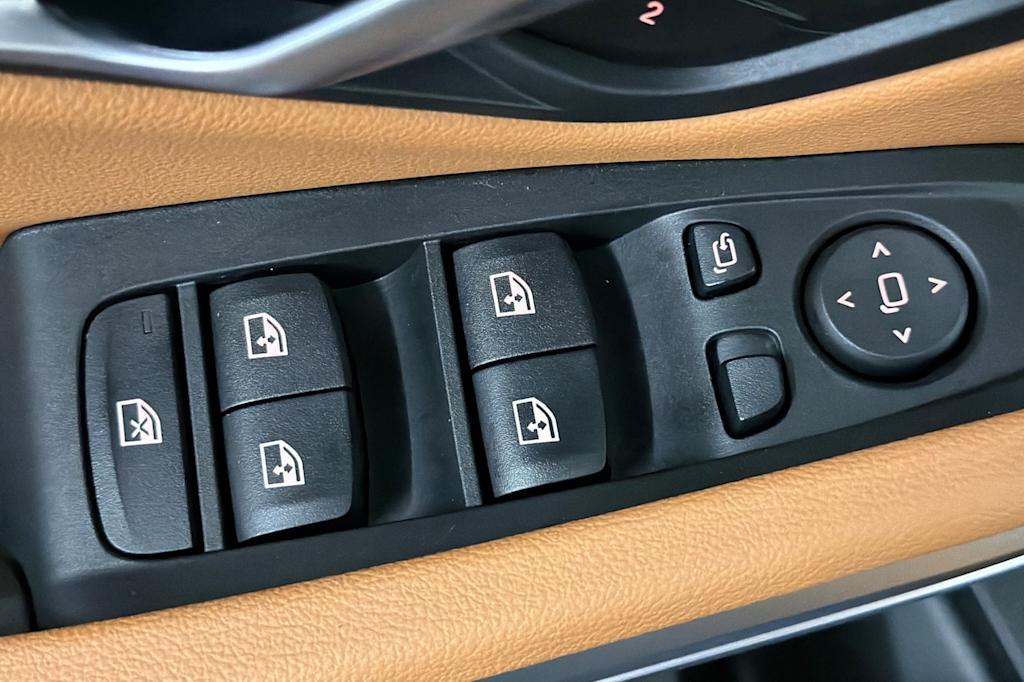 Thumbnail: 2026 BMW 3 Series - 22