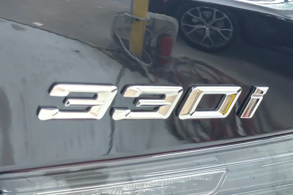 Thumbnail: 2026 BMW 3 Series - 28
