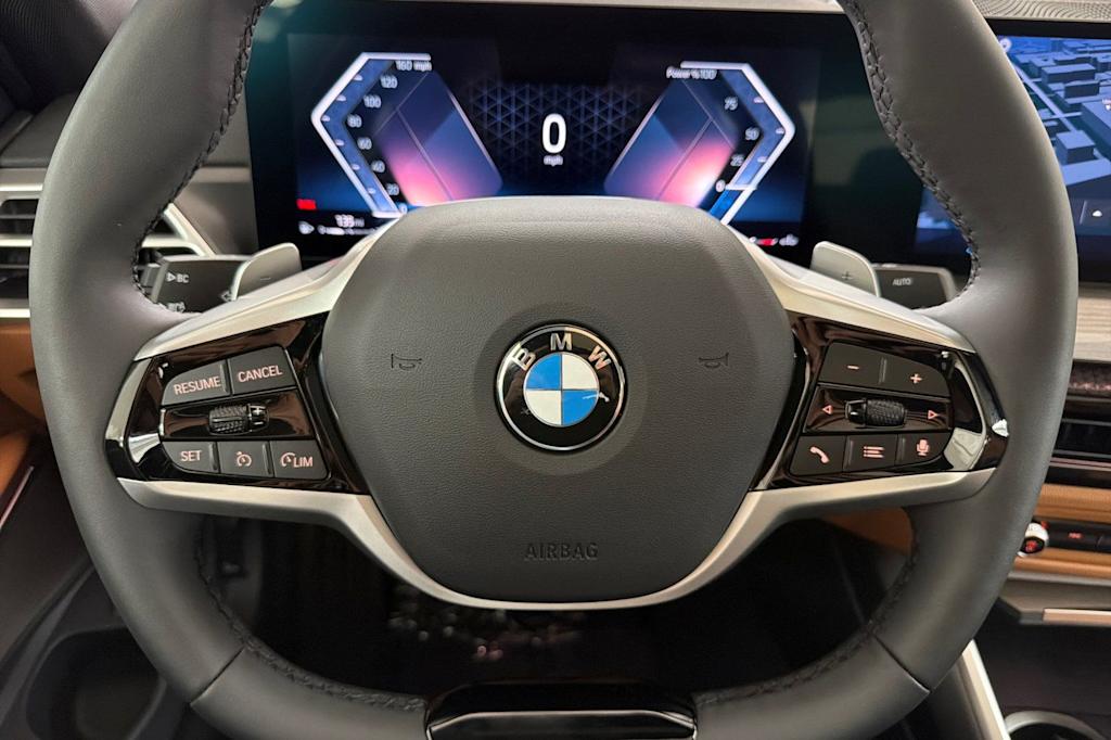 Thumbnail: 2026 BMW 3 Series - 26