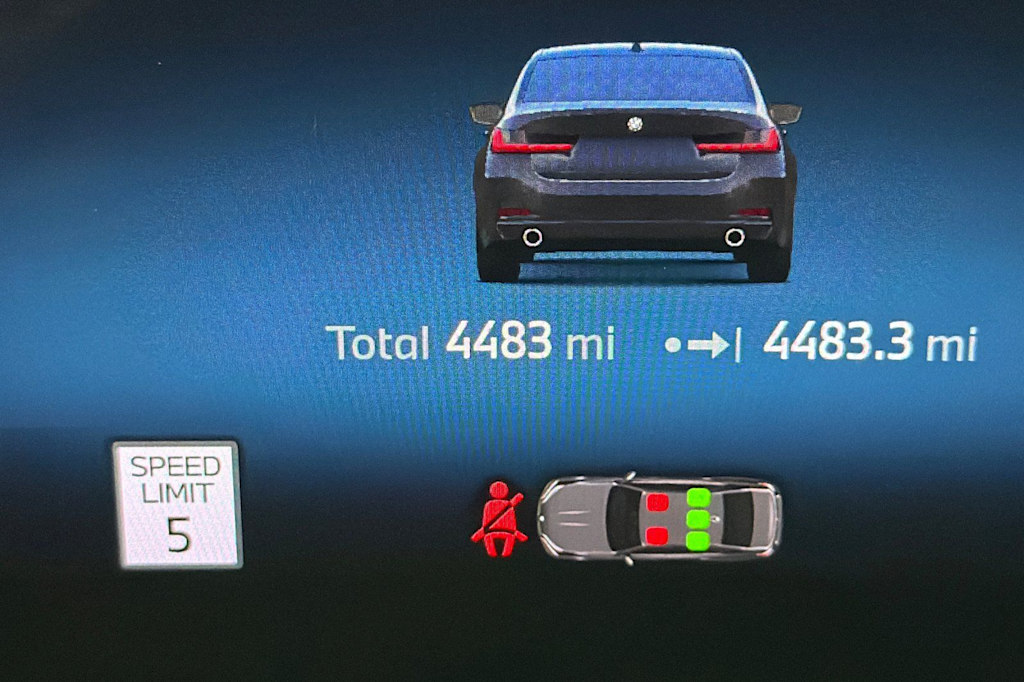 Thumbnail: 2026 BMW 3 Series - 16