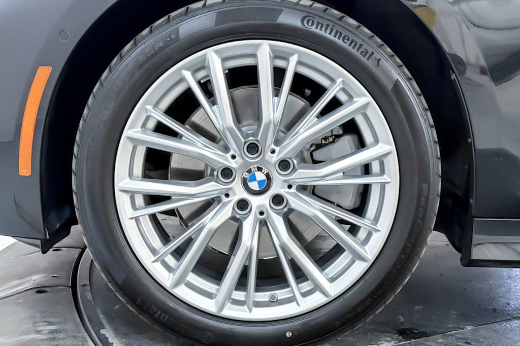 Thumbnail: 2023 BMW 3 Series - 8