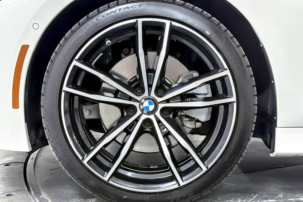 Thumbnail: 2023 BMW 3 Series - 8