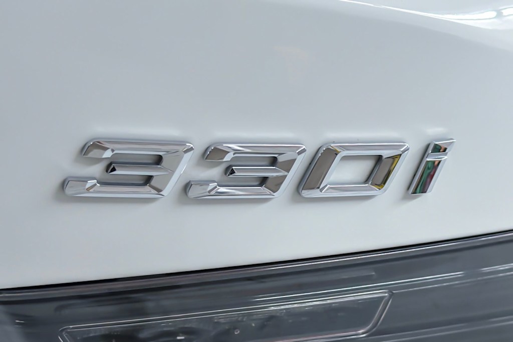 Thumbnail: 2023 BMW 3 Series - 28