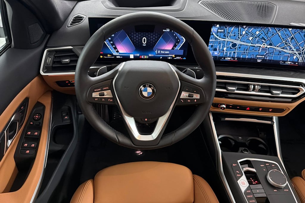 Thumbnail: 2024 BMW 3 Series - 11