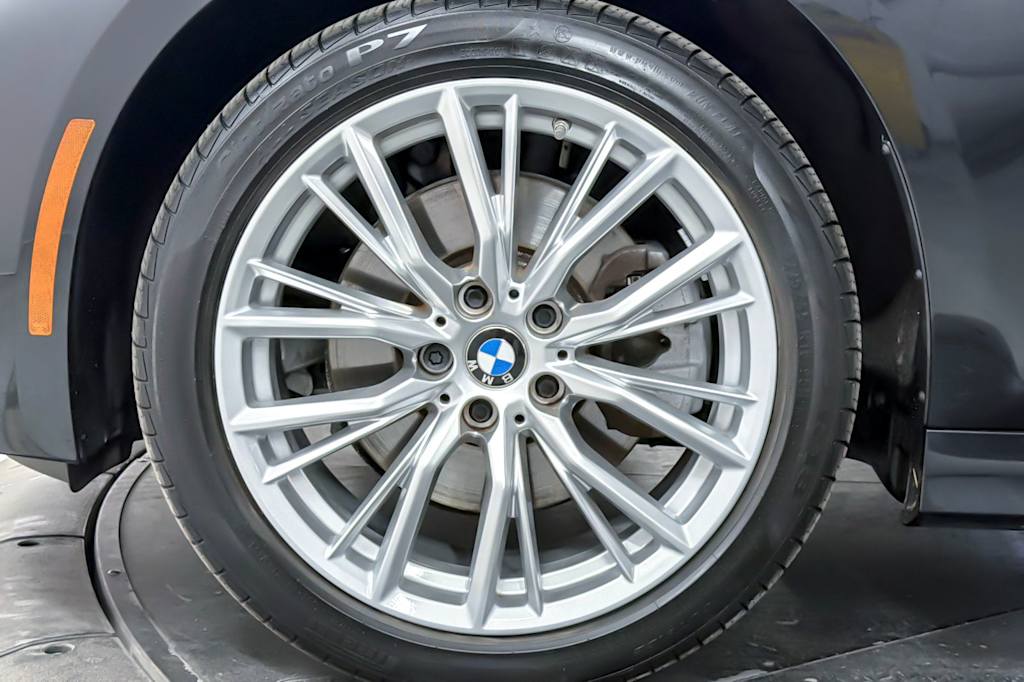 Thumbnail: 2023 BMW 3 Series - 8
