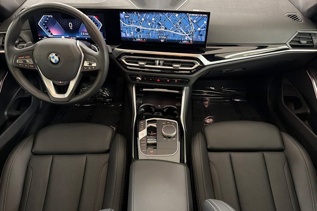 Thumbnail: 2024 BMW 3 Series - 2