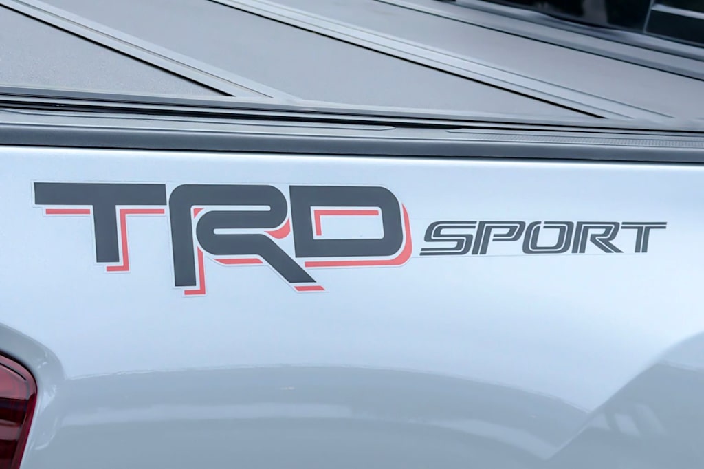Thumbnail: 2019 Toyota Tacoma - 7